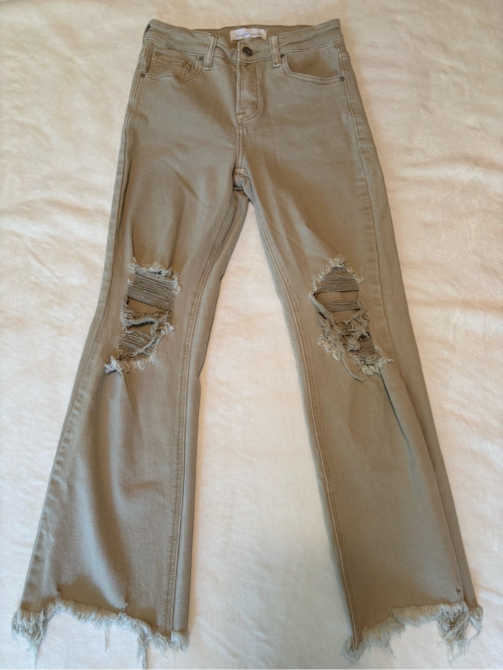 Risen Raw Hem Khaki Jeans